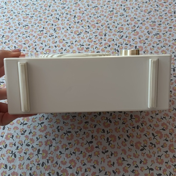 Kate spade ♠️ speaker - Picture 4 of 10